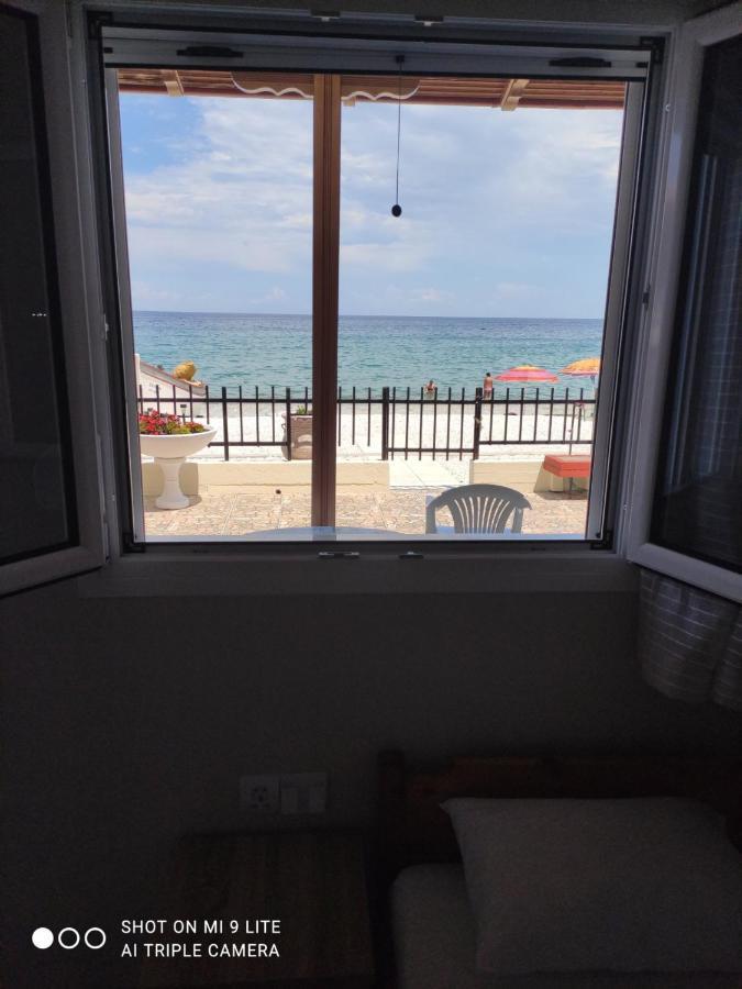 George Rooms Лептокария Екстериор снимка